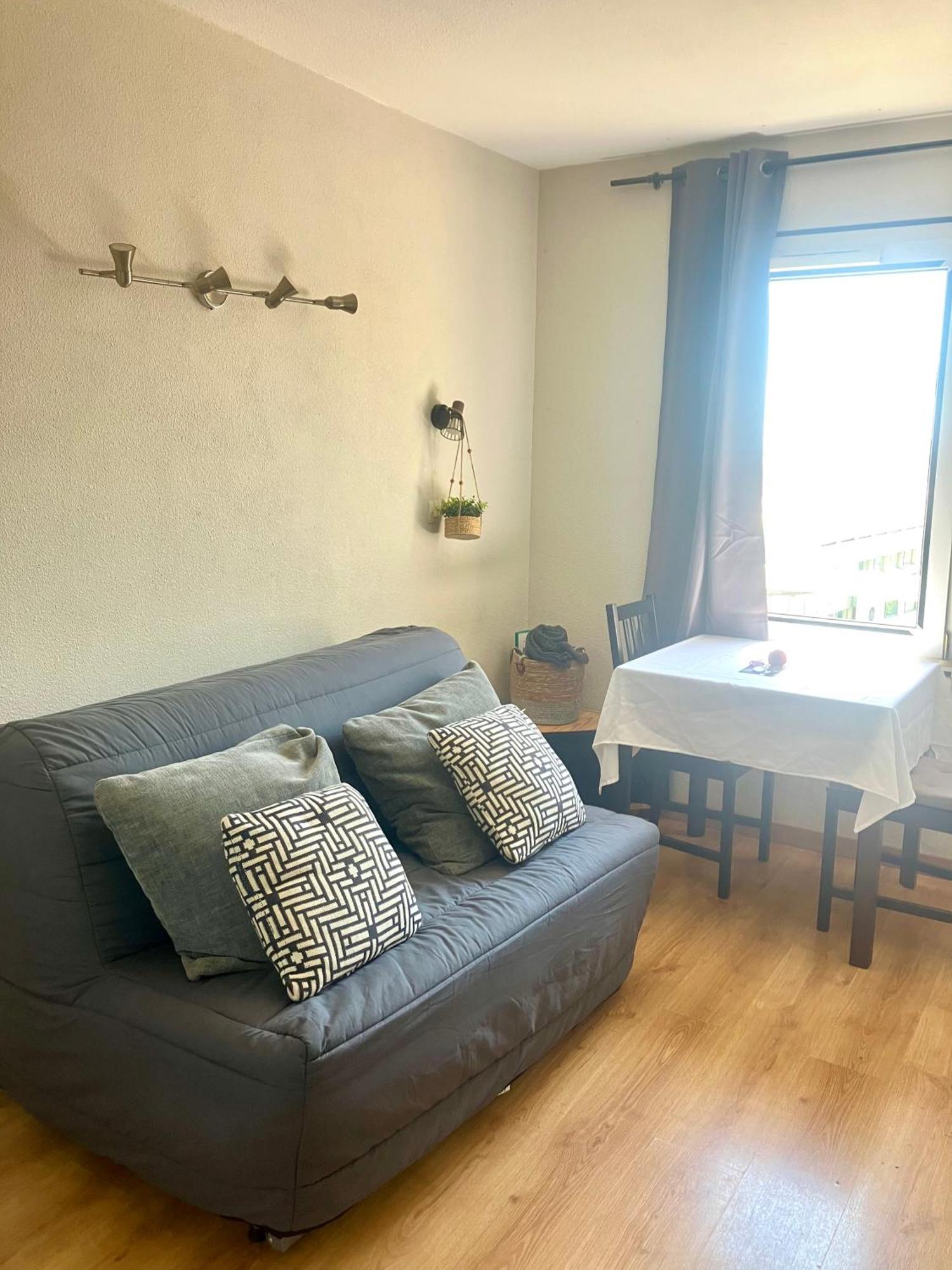 Appartement 2 Pieces En Etage Eleve, Centre-Ville Au Calme, Petite Vue Mer นีซ ภายนอก รูปภาพ